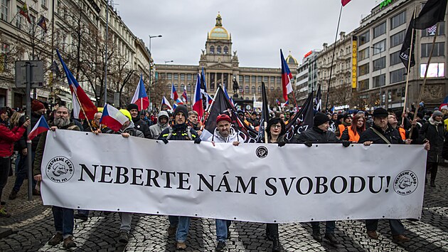 V Praze demonstrovali odprci povinnho okovn proti covidu-19. (9. ledna 2022)