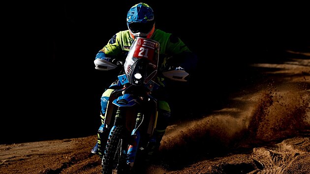 esk motocyklista Milan Engel v 5. etap Rallye Dakar.