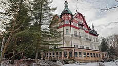 N�kdej�í vojenské lé�ebné za�ízení Myslivna v Karlových Varech podle Svobodné...