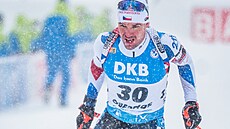 Michal Krmá na trati stíhacího závodu v Oberhofu