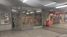 V podchodu pod brněnským hlavním nádražím a jeho nejbližším okolí začalo 3....