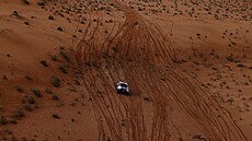 Násir Attíja ve druhé etapě Rallye Dakar.