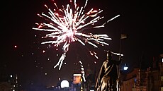 Novoroční oslavy v centru Prahy na Václavském náměstí. (1. ledna 2022)