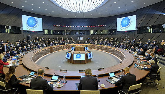 První schzka Rady NATO-Rusko po více jak dvou letech