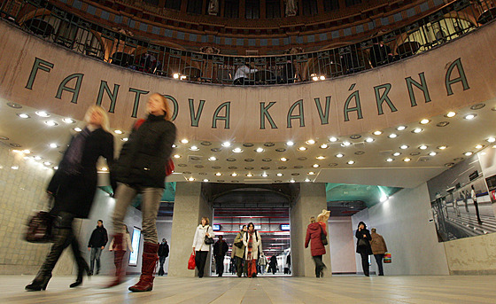 Na Hlavním nádraí si zatím cestující musejí vystait s vlastními vnmi.