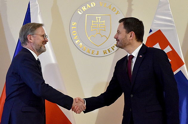 V Trenčíně začne jednat česká vláda se slovenskou, o válce či energetice