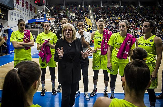 Shnilé jablíčko vše zničí. Receptem USK na úspěch jsou týmové hráčky