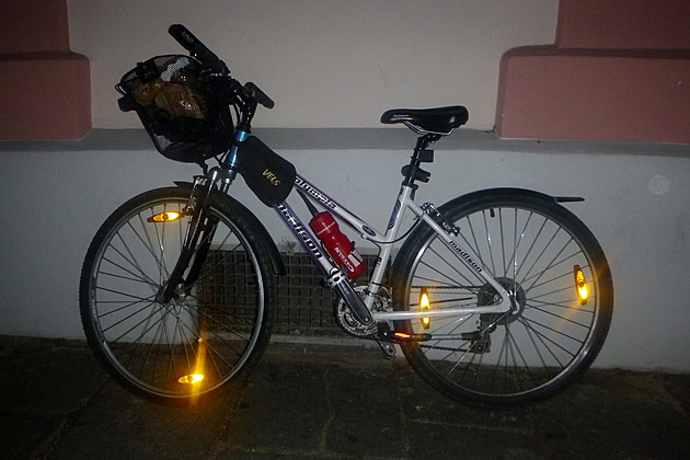 Strážníkova přítelkyně přišla o kolo, které nechala před obchodním centrem na...