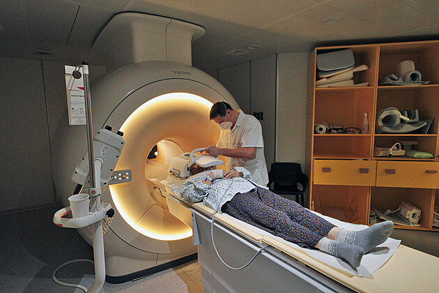 Pedstavení modernizované magnetické rezonance v Nemocnici Karlovy Vary (19....