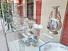 Historická sbírka porcelánu z produkce ostrovské porcelánky Pfeiffer &...