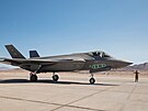 F-35A bhem test se cvinou verzí jaderné pumy B61-12, testovací stelnice...