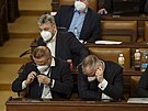 Poslanci strávili kvli hlasování o dve nové vlád Petra Fialy ve Snmovn...