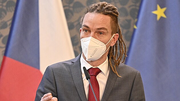 Ministr pro mstn rozvoj Ivan Barto na tiskov konferenci po jednn vldy. (19. ledna 2022)