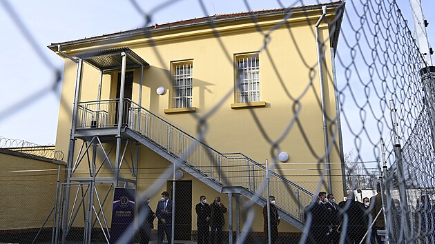 Třetí detenční ústav pro zvlášť nebezpečné, duševně nemocné pachatele trestných činů vznikl v pankrácké věznici. (13. ledna 2022)