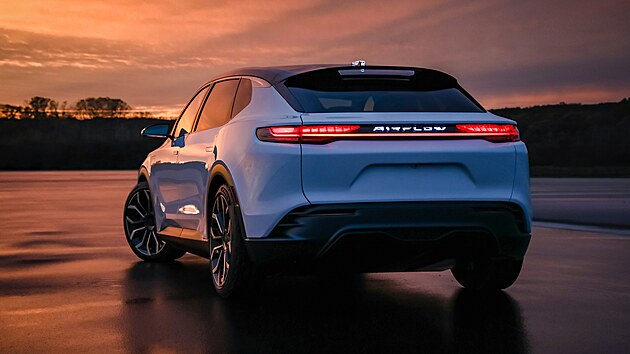 Základem Chrysleru Airflow je nová platforma pro elektromobily koncernu Stellantis.