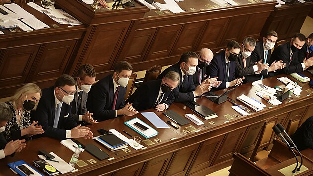 Hlasovn o dve vld se uskuten 95 dn od jnovch voleb. Poslaneck snmovna Praha. (12. ledna 2022)