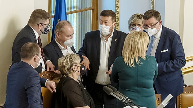 Hlasovn o dve jeho vld se uskuten 95 dn od jnovch voleb. Poslaneck snmovna Praha. (12. ledna 2022)