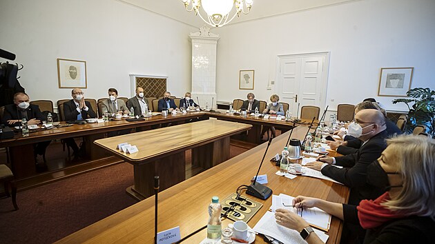 Schůze sněmovního mandátového a imunitního výboru k žádostem o vydání Andreje Babiše v případu Čapí hnízdo a Bohuslava Svobody v případu Opencard k trestnímu stíhání. (18. ledna 2022)