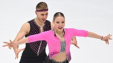 Natálie a Filip Taschlerovi p�i rytmických tancích na ME v Tallinnu.