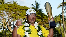 Golfista Hideki Macujama vyhrál v rozstřelu turnaj turnaj Sony Open na Havaji.