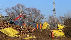 Drání hasii a jejich kolegové z Olomouckého kraje likvidovali následky boní...