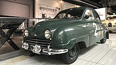 První sériové saaby prý byly jen zelené, proto�e ve skladech zbyla barva po...