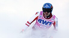 Matthias Mayer v cíli superob�ího slalomu ve Wengenu.