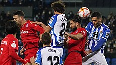 Momentka z pohárového duelu San Sebastian - Atlético Madrid.