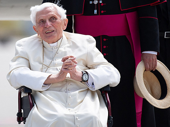 Joseph Ratzinger, bývalý pape Benedikt XVI. (22. ervna 2020)