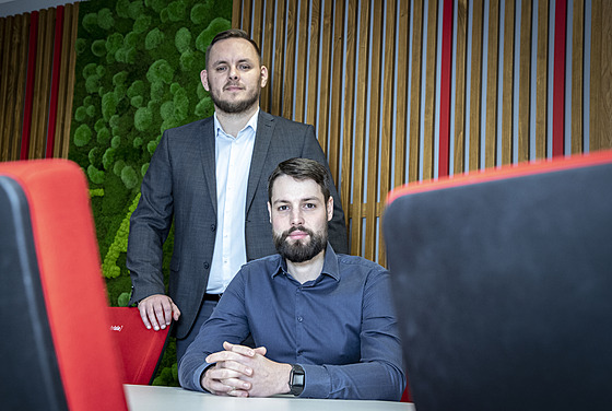 V p�vodním zam�stnání se necítili komfortn�,a tak zalo�ili firmu Advisio.