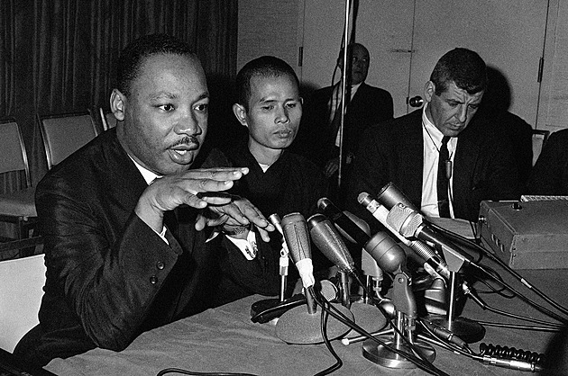 Trump nechal zveřejnit, jak FBI sledovala Martina Luthera Kinga. Rodina byla proti