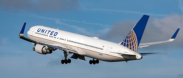 Další uvolněné šrouby. Kontroly zjistily nedostatky i na boeinzích United Airlines