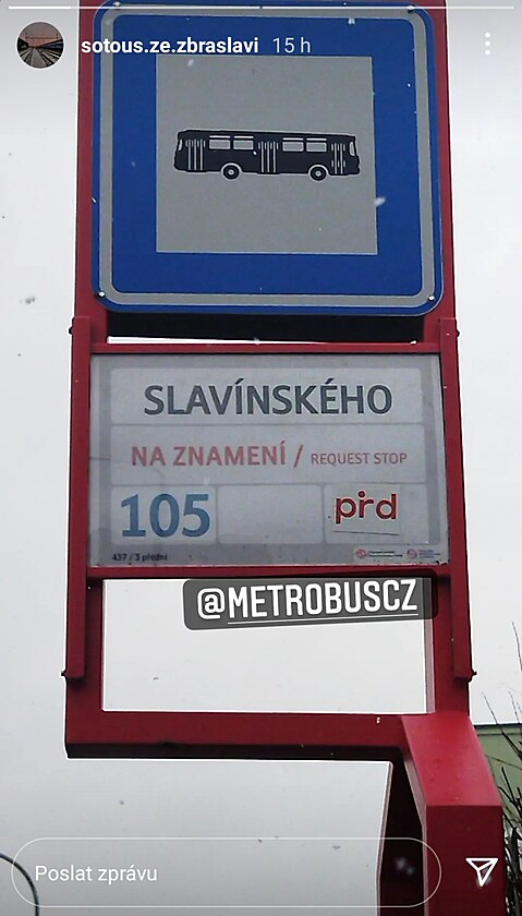 <p>Šotouš Tomáš Novotný označil samolepku prd na zast. Slavínského na sídlišti Barrandov jako vandalství, ale bezdůkazně poškozuje YouTubery z Metrobusu.</p>