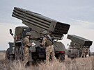 Raketomety BM-21 "Grad" na cviení ukrajinské armády v Chersonské oblasti (19....