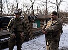 Ukrajintí výsadkái na front poblí obce Stanycja Luhanska. Jiní jejich...