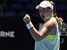 Lotyka Jelena Ostapenková se hecuje ve tetím kole Australian Open.