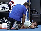 Daniil Medvedv v zápase tvrtého kola Australian Open proti Amerianovi Maximu...