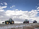 Zemdlci s traktory a dalí technikou se 20. ledna 2022 sjeli na happening...
