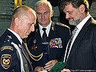 Zdenk Pikl za sv zsluhy u sboru obdrel v roce 2011 medaili Za vrnost I....
