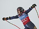 Sara Hectorová slaví povedenou jízdu v obím slalomu v Kronplatzu.