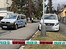 V dom v praské Hostivai nali kriminalisté dv mrtvoly. (28. 1. 2022)