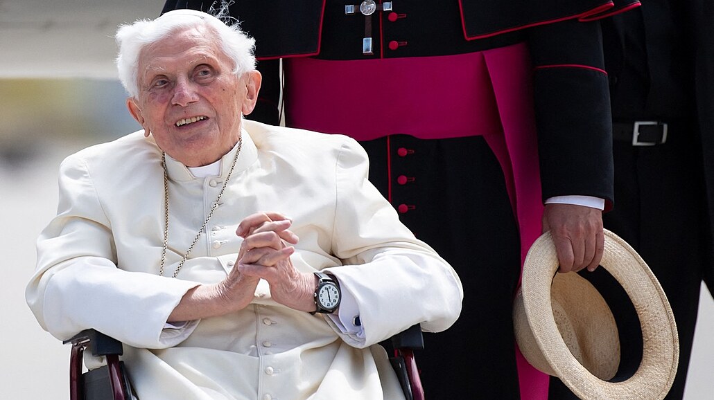 Joseph Ratzinger, bývalý papež Benedikt XVI. (22. června 2020)