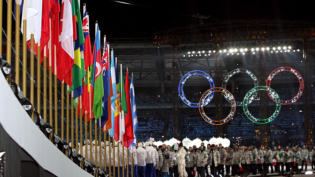 Slavnostní zahájení zimních olympijských her v Turín 2006.
