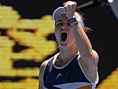 Barbora Krejčíková slaví postup do čtvrtfinále Australian Open.