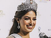 Miss Universe Harnáz Sandhuová z Indie