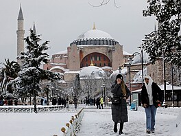 Turecko a ecko zasypaly pívaly snhu. Snímek pochází z Istanbulu. (24. ledna...