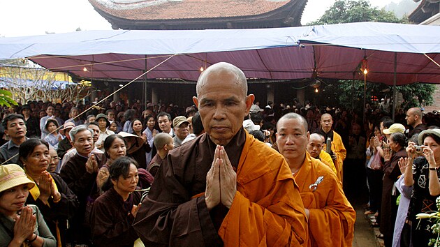 Vietnamsk mnich a mrov aktivista Thich Nhat Hanh (20. dubna 2007)
