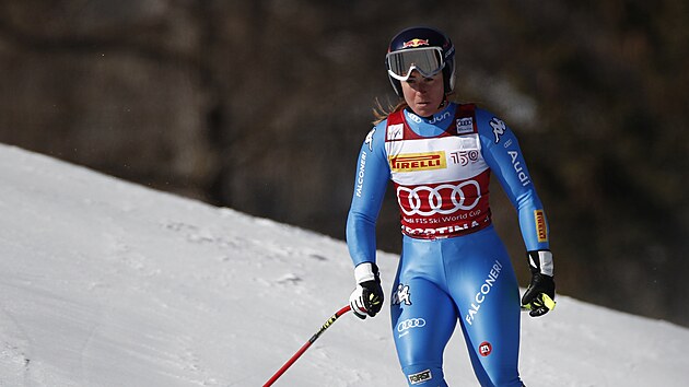 Sofia Goggiaov po pdu v superobm slalomu v Cortin d'Ampezzo dojd do cle.