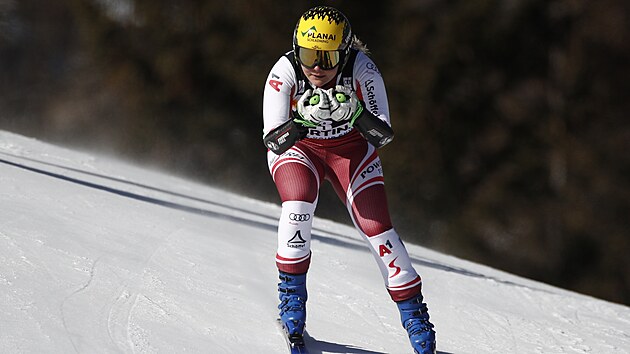 Tamara Tipplerov v superobm slalomu v Cortin d'Ampezzo.