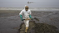 Únik ropy do moře na pobřeží Peru (20. ledna 2022)